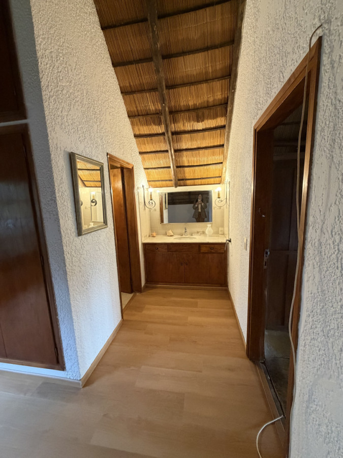 Casa - Maldonado, Sin Clasificar - Alquiler - $1.800 - Imagen 29