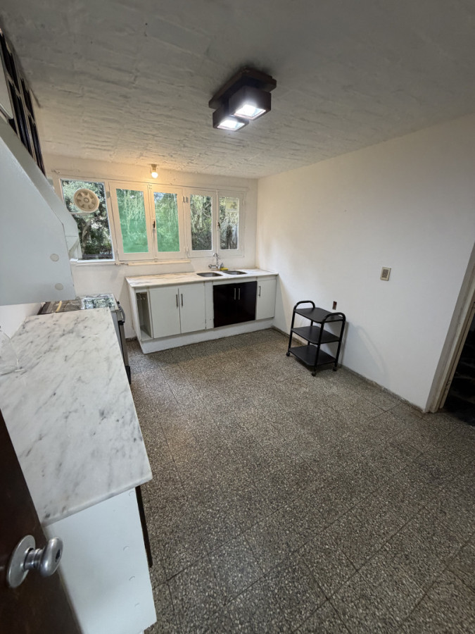 Casa - Maldonado, Sin Clasificar - Alquiler - $1.800 - Imagen 11