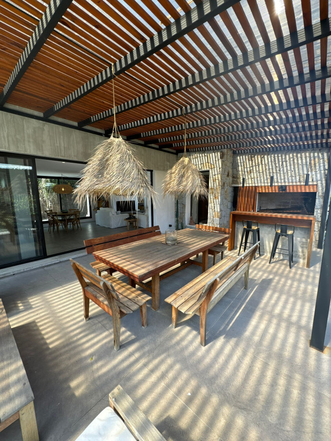Casa - Manantiales, Manantiales - Venta - $800.000 - Imagen 11