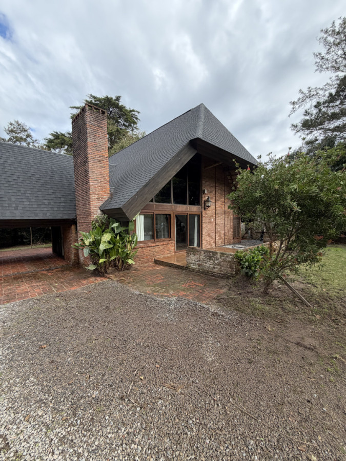 Casa - Maldonado, Sin Clasificar - Alquiler - $1.800 - Imagen 8