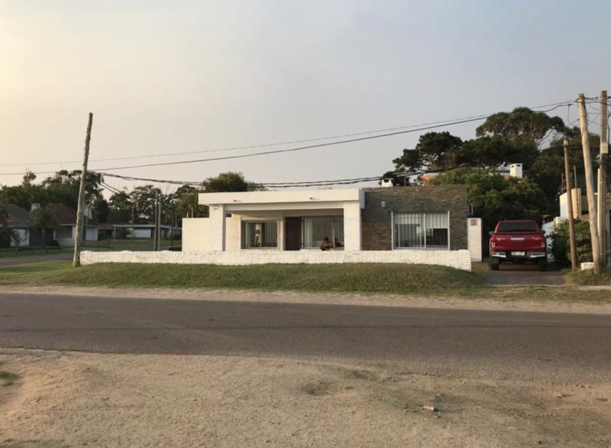 Casa - Atlantida, Atlántida - Alquiler - $6.000