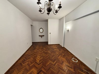 Apto 3 dorm Urquiza casi Pedro Olmida 