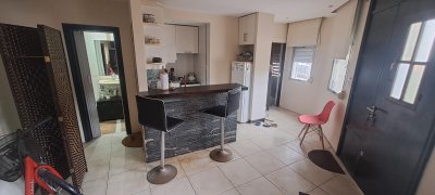 Casa esquina, Domingo Aramburú y Martín C. Martínez