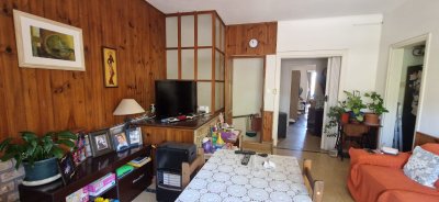 Casa sobre García Peña y Vilardebó