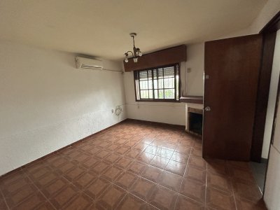 Dos casas en un mismo padrón sobre Duque de los Abruzzos