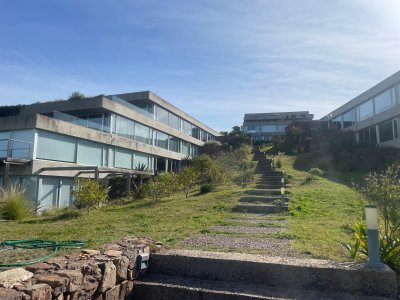 VENTA   DE  APARTAMENTO  EDIFICIO SIERRA BALLENA 2   