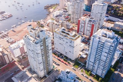 Venta de Apartamento 2 DORMITORIOS, Punta del Este