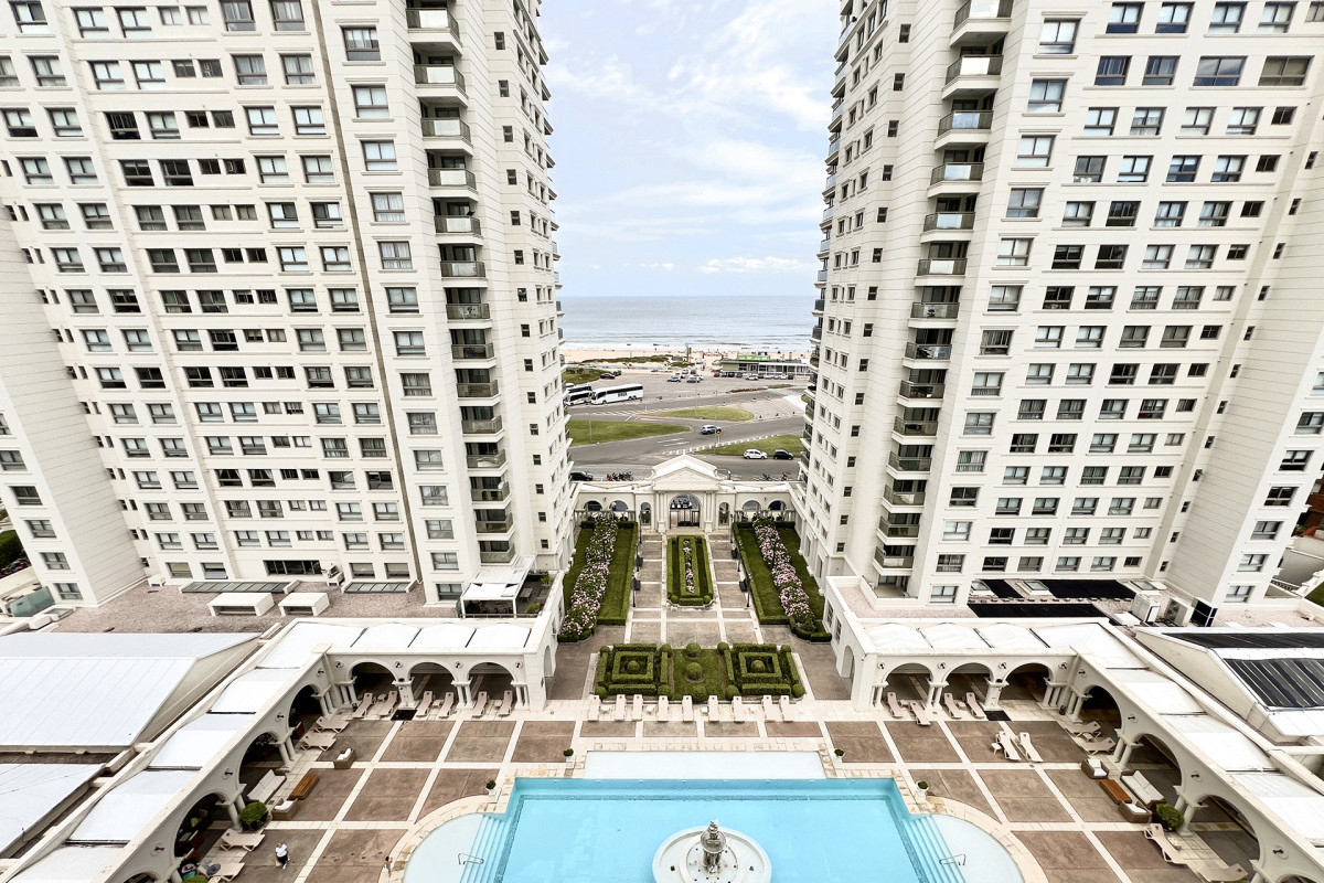 Venta de apartamento Imperiale III 3 dormitorios, Playa Brava, Punta del Este