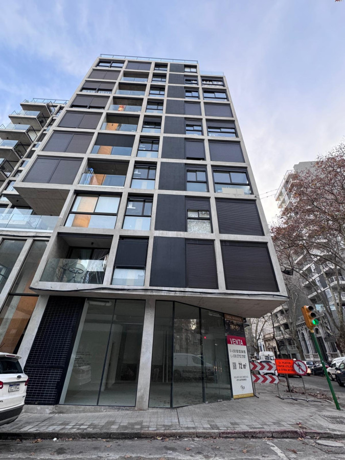 Penthouse a estrenar de 2 dormitorios en Cordón Sur. Terreza con parrillero y lugar exclusivo en garage