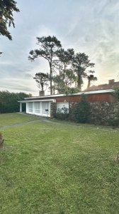CHALET EN PLAYA MANSA A PASOS DEL MAR