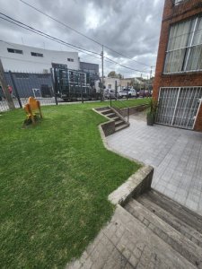 A Pasos De Av Agraciada