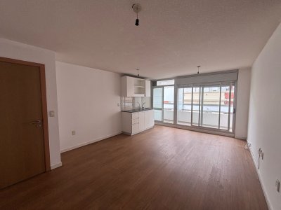 Venta de apartamento. ZONA TRES CRUCES. Con cochera