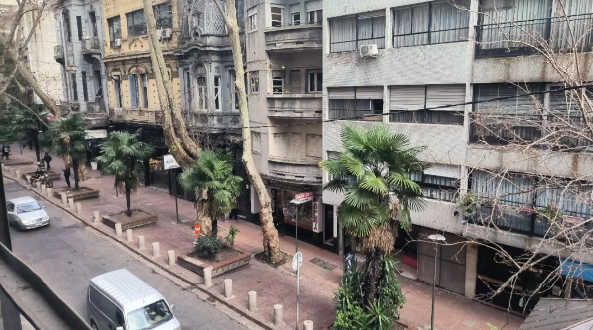 Venta de Apartamento 3 dormitorios. Centro