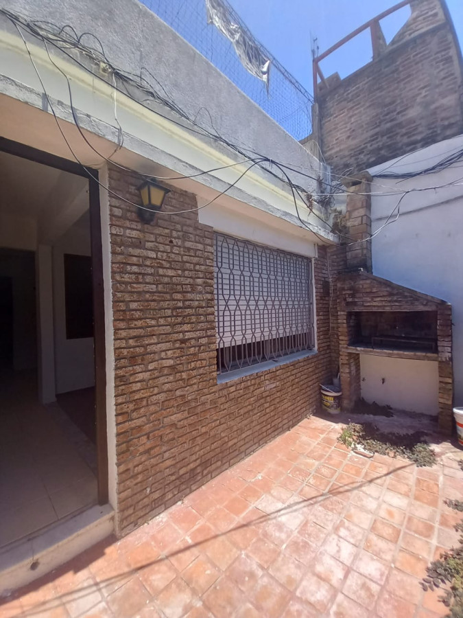 Venta de apartamento en Parque Batlle, 2 dormitorios, patio exclusivo