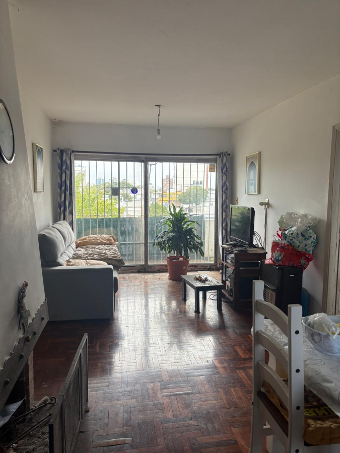 Venta de apartamento. Ideal inversión o vivienda propia. Parque Batlle. 2 dormitorios