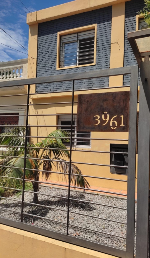 Hermosa casa de 2 plantas en Brazo Oriental