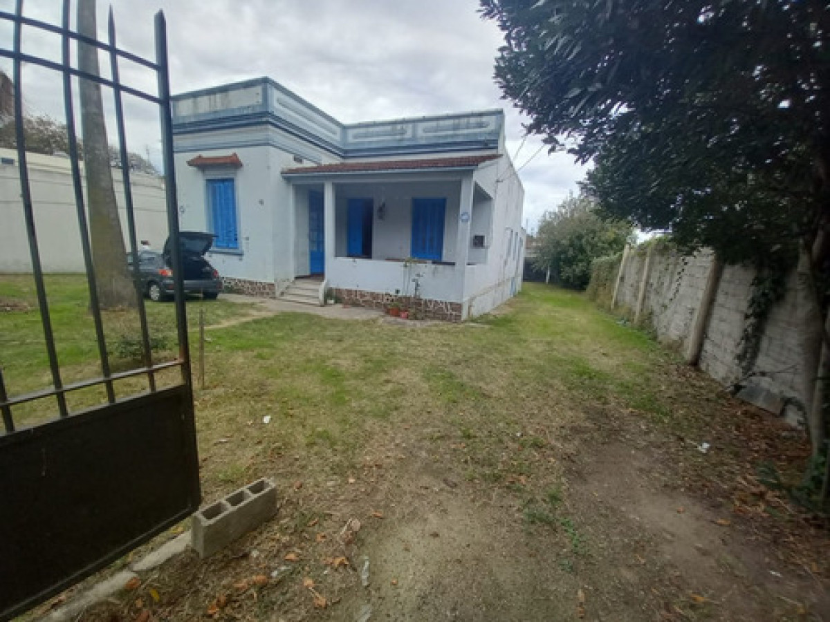 Casa En Venta, Sayago. Sobre Avenida. Padrón Común 