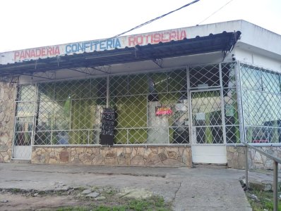 Amplio local comercial!