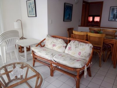 Gran Apartamento de 2 dormitorios, 2 baños.