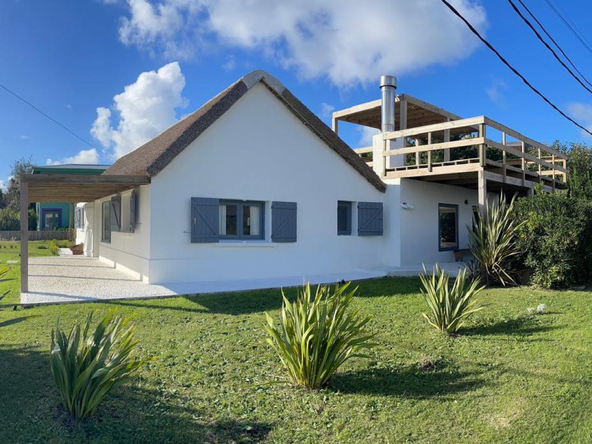 Encantadora casa de 2 dormitorios en José Ignacio