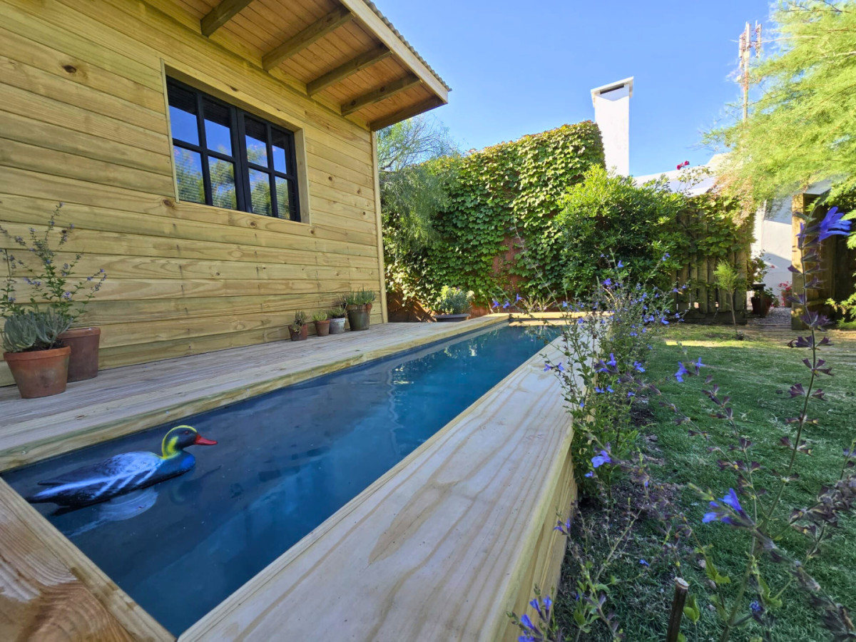 Casa funcional y luminosa con amplio patio -José Ignacio