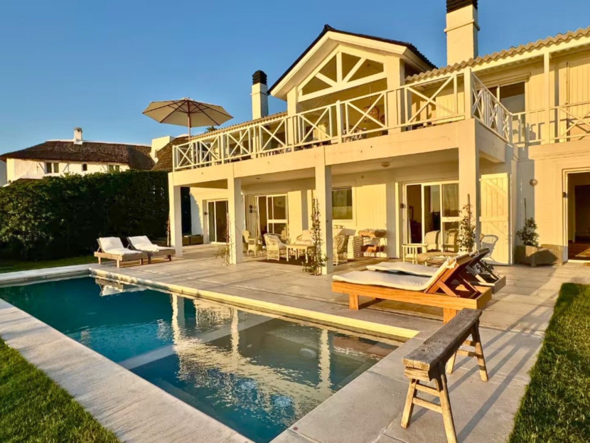 Impresionante casa frente al mar en José Ignacio