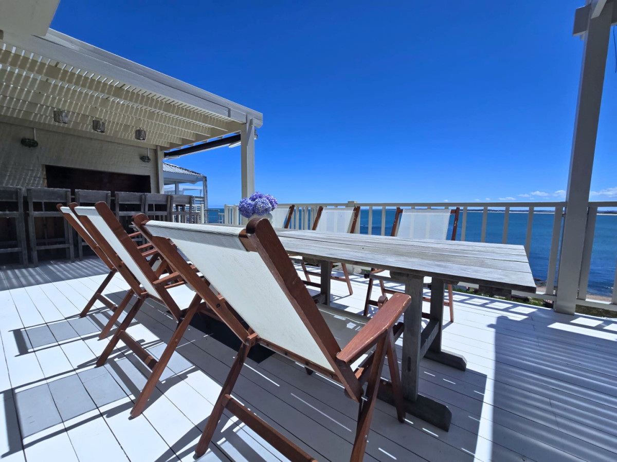 Exclusiva casa en primera línea al mar - vistas únicas en José Ignacio