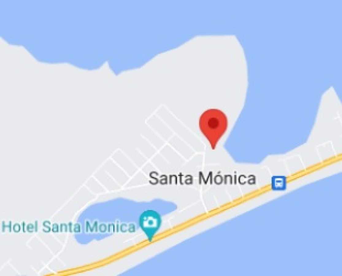 Santa Mónica 7574 m² -vista a la Laguna