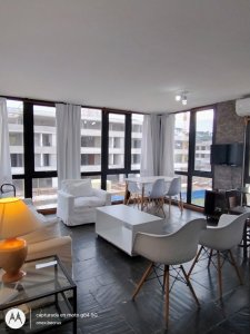 Oportunidad de Venta apartamento de 2 dormitorios 2 baños en P13 Brava Punta del Este