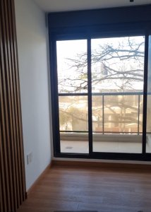 Se vende apartamento amplio estrenar en Malvin 