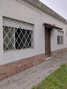 Venta de Apartamento en Malvin a 2 cuadras de PLaya Honda