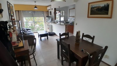 Se vende apartamento en 3er piso - Atlántida