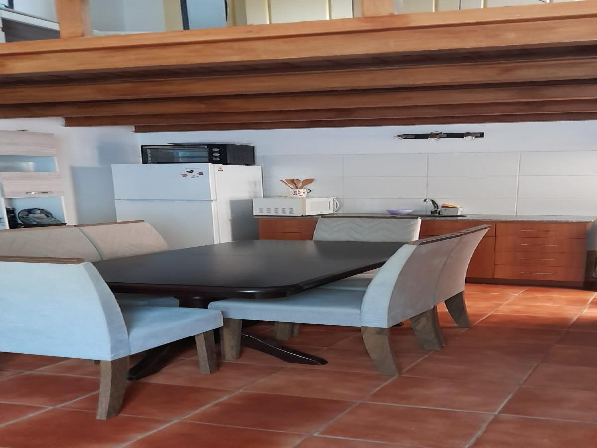 VENDO CASA PH EN SALINAS SUR CÉNTRICO EN EXCELENTE ENTORNO 