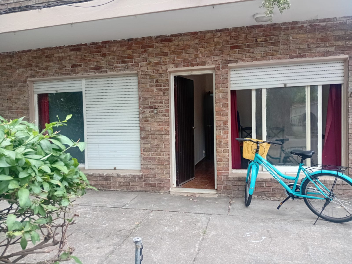 Apartamento de 2 dormitorios en La Floresta Centro