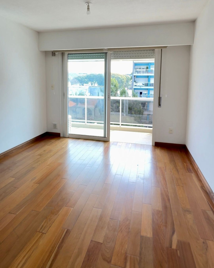 ALQUILER APARTAMENTO 1 DORMITORIO CON GARAJE, PARQUE BATLLE