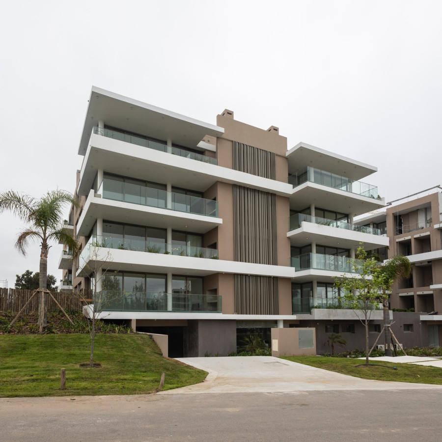 Alquiler 2 Dormitorios | Alive Residence | Carrasco, Barrio Parque II