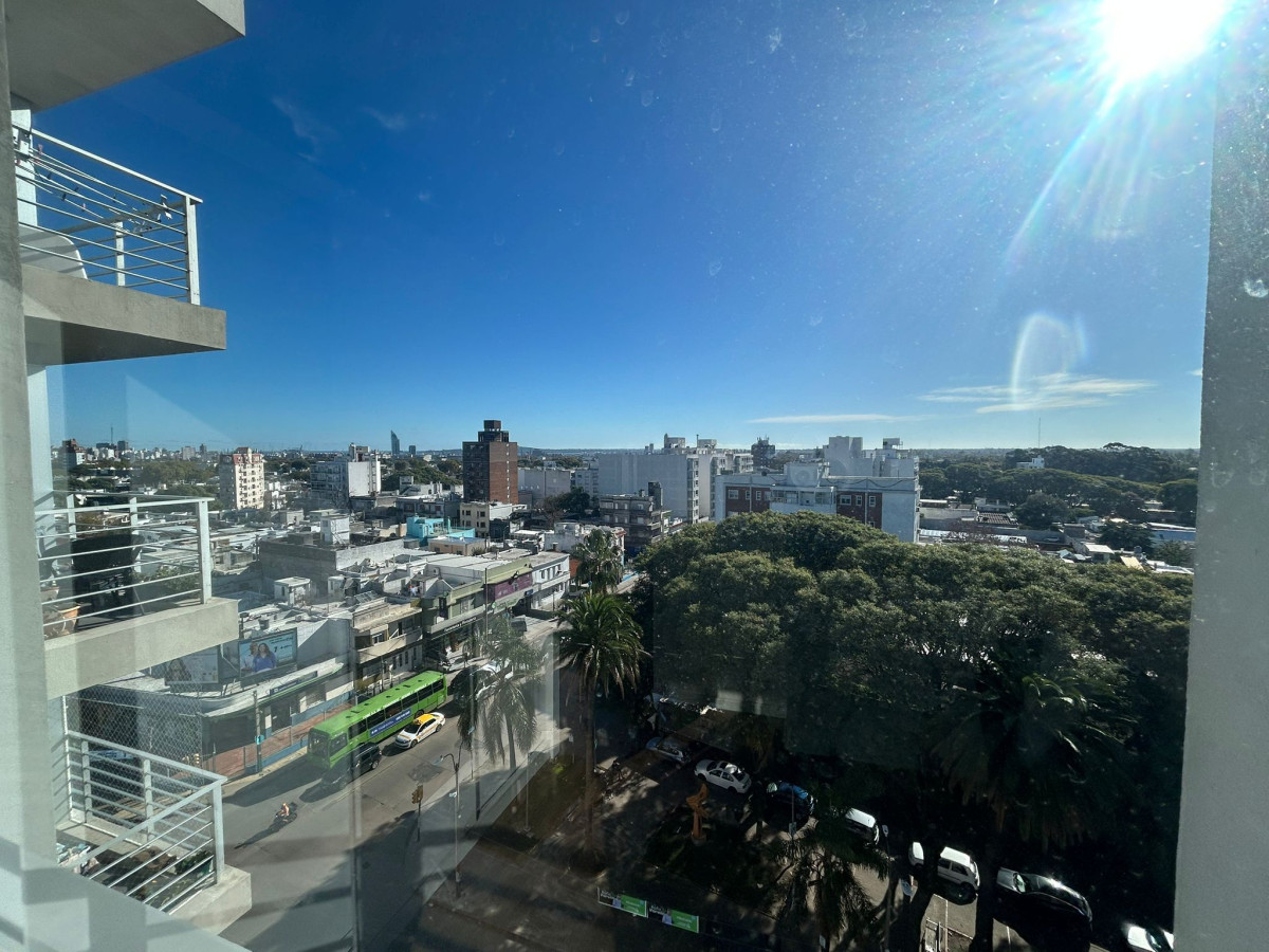 Muy cerca de Tres Cruces Alquiler apartamento de 2 dormitorios 