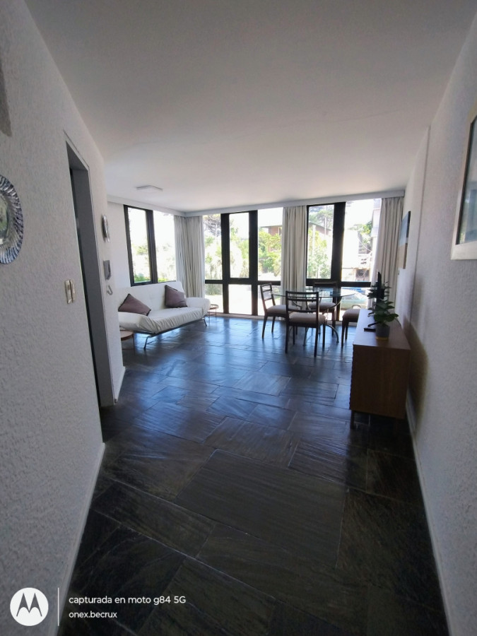 OPORTUNIDAD VENTA APARTAMENTO 2 DORMITORIOS 2 BAÑOS EN SUITE EDIFICIO FRENTE AL MAR PLAYA BRAVA 