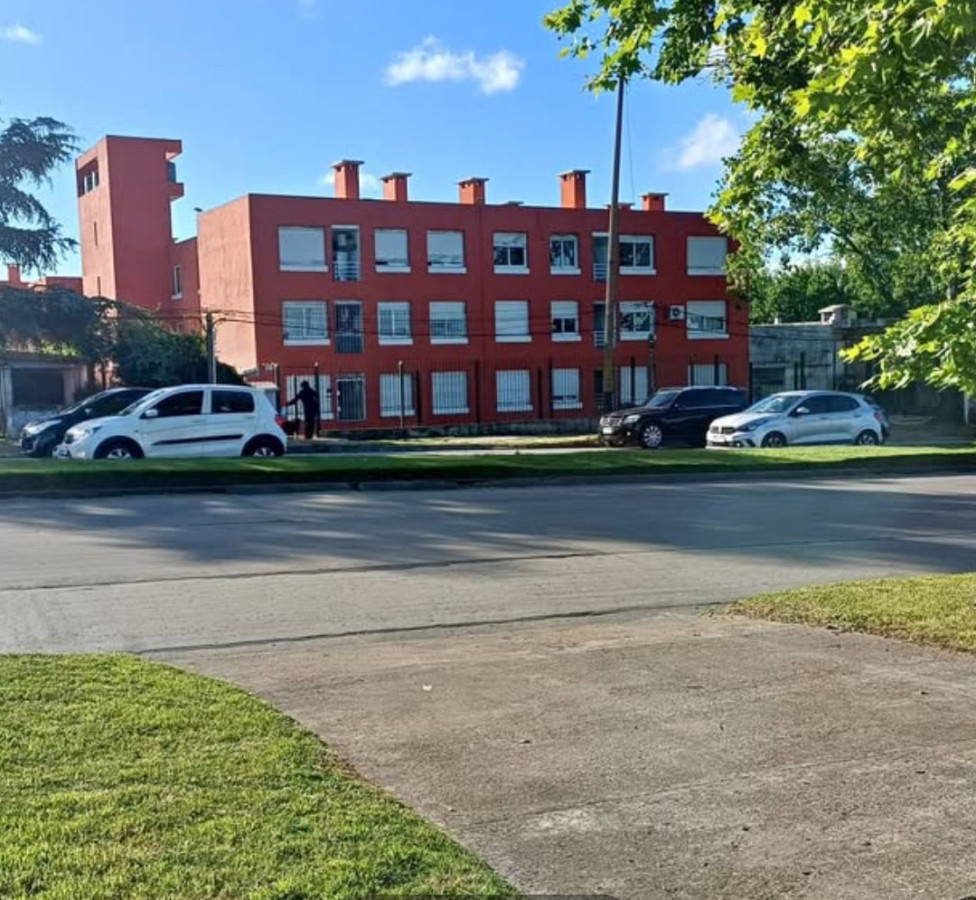 ? Se vende vivienda en Punta de Rieles