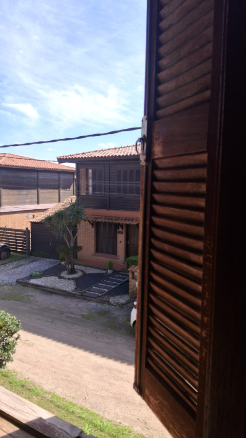 Venta de vivienda 4 D.en Pinamar Nte 