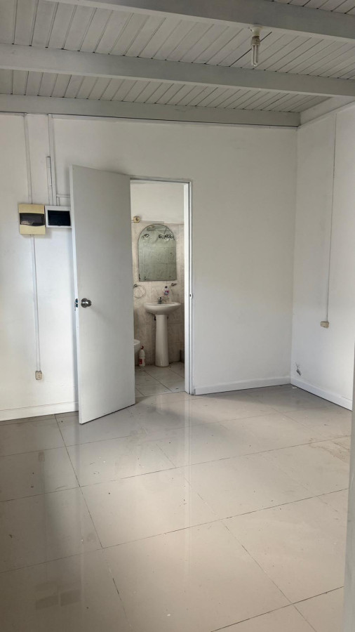 SE ALQUILA APARTAMENTO EN MARINDIA SUR