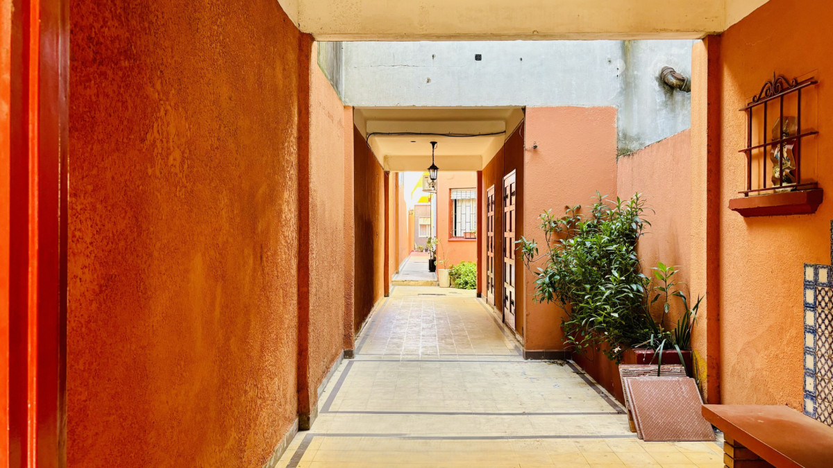 Venta Apartamento 2 dormitorios en La Blanqueada a reciclar