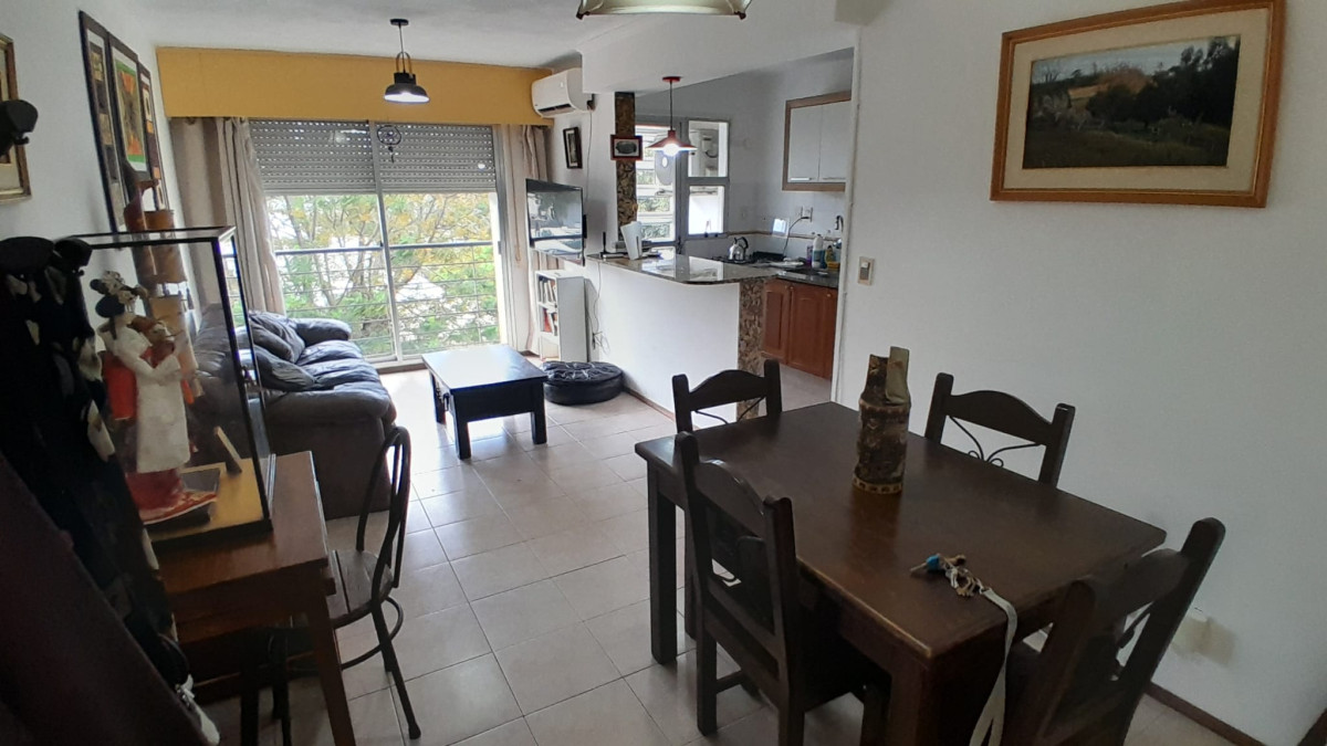 Se vende apartamento en 3er piso - Atlántida