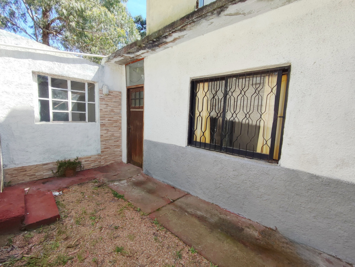 Apartamento en Alquiler de 2 dormitorios en Marindia Sur 