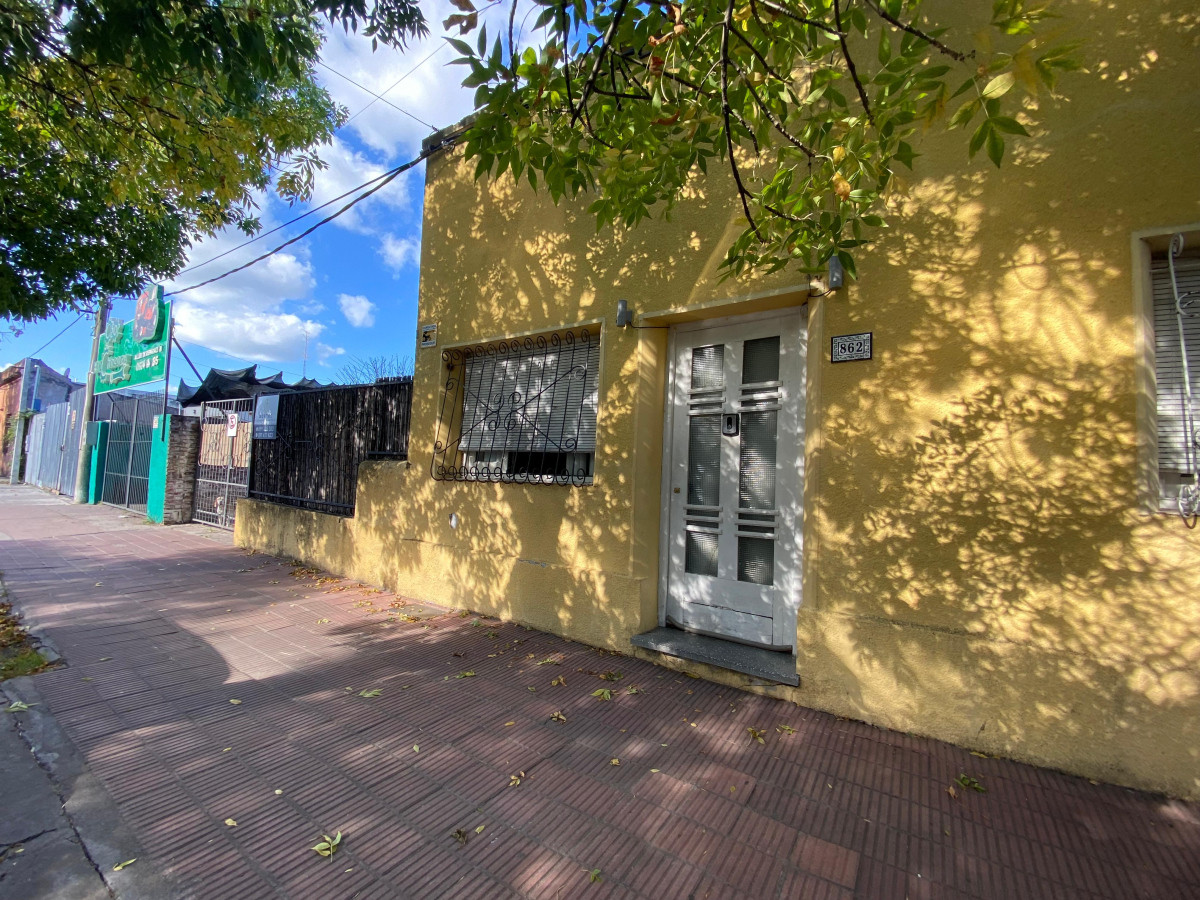 CASA MAS LOCAL COMERCIAL EN VENTA PAYSANDU