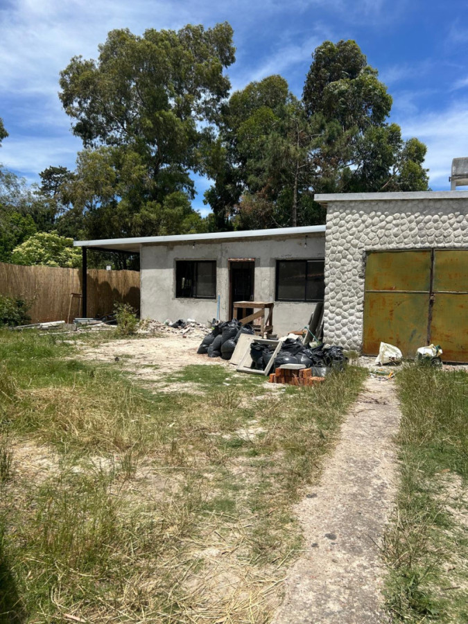 CASA PINAMAR SUR A ESTRENAR 