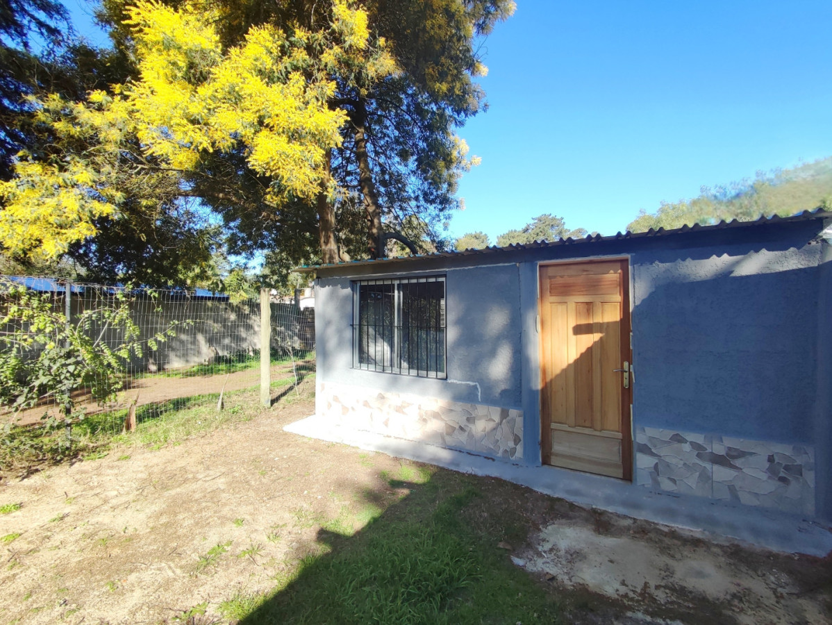 Casa en Alquiler de 2 dormitorios en Marindia Sur