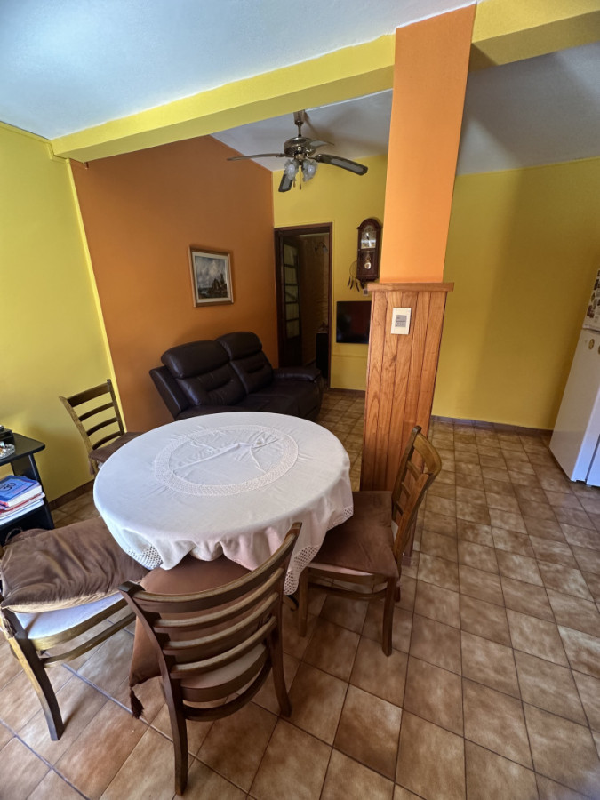 Viví cerca de todo: casa con patio y barbacoa en el centro