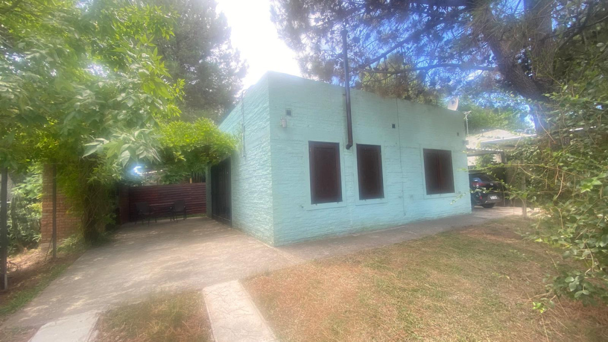 Se alquila casa en Cuchilla Alta, Canelones. 