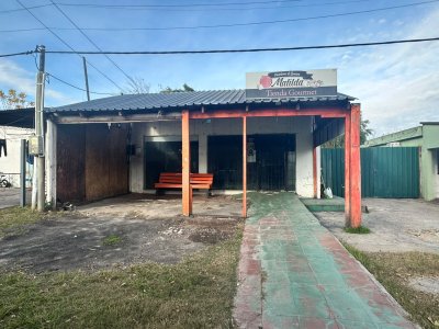 Local sobre Avenida 